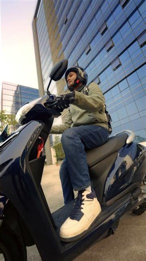 Activa 110 | USB port