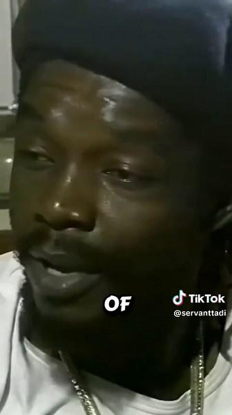 Recorded in Toronto, August 1979; aired on The NewMusic / Citytv in September 1979. In this clip Peter Tosh discusses his relationship with Bob Marley, shedding light on the perceived heated rivalry between the two reggae icons. This rare clip offers a glimpse into the dynamics within Jamaican music during a pivotal year for reggae.#motivation #PeterTosh​#BobMarley​ #Reggae​ #servanttedi