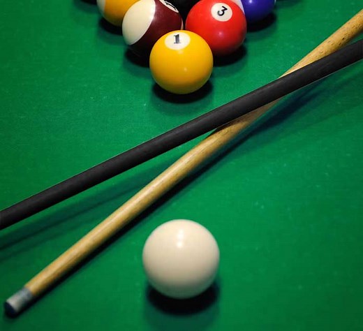 Graphite vs Wood Pool Cues: All the differences you need to know - Man Cave Advisor