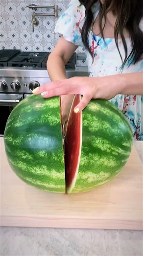 How to cut a watermelon into cubes and slices! https://themeddish.com/How-to-Cut-Watermelon | The Mediterranean Dish