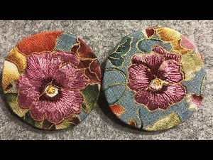 DIY thread painted flower brooch 1 hour easy slow stitch project #roxysjournalofstitchery