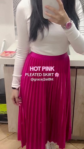 Hot Pink Pleated Skirt: Style Guide
