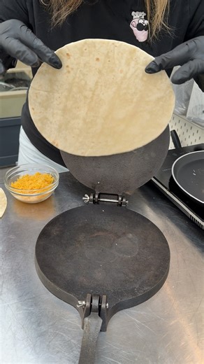 Smash Tex Mex Taco! Flavor explosion in every bite 🌮💥 #fblifestyle | Chefclub Network