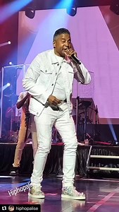 #Repost @hiphopalise with @use.repost ・・・ AFTER 7 🎤 @after7music IN THE HEAT OF THE MOMENT 🎶 Live in Las Vegas @therealkevonedmonds7 @iamwilrobinson @mr_treyjones #after7 #concert #livemusic #90srnb soul | After 7