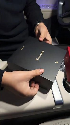 Unboxed Huawei Mate X Series 💪😱