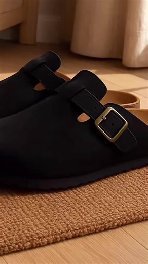 Stylish Sandal Clogs for Summer Fashion