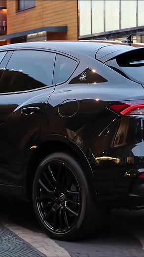 Maserati Levante 2023 Full Black Edition