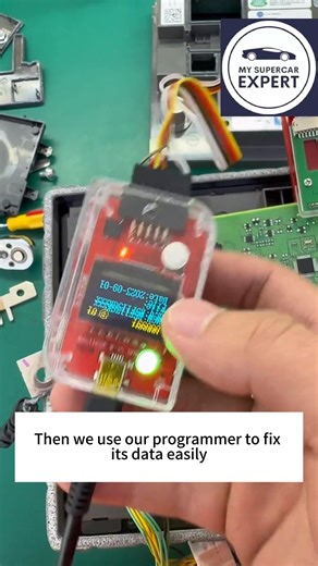 When encountering a discharged 12V lithium JRL battery or a BMS locked after a crash, use this programmer for automatic assistance!#LandRover #BMS #Programmer #shipping #Replacing GET IT NOW 👉 https://mysupercarexpert.com/products/jaguar-land-rover-2022-2024-12v-lithium-battery-bms-repair-programmer-by-my-supercar-expert?_pos=1&_psq=BMS Programmer&_ss=e&_v=1.0 | My Supercar Expert