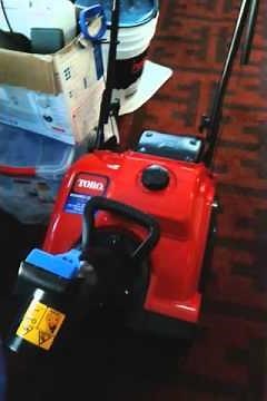 Starting snowblower without key