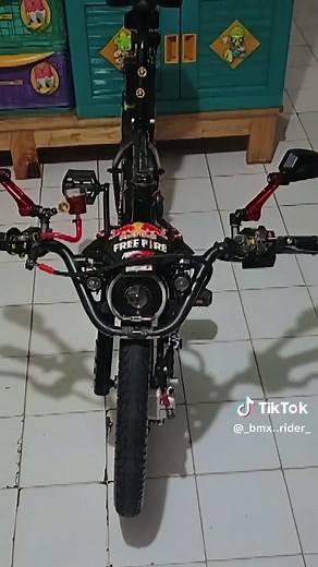 Cinematic Sepeda Bmx - Sepeda Style Plat KT dan Sepeda Listrik