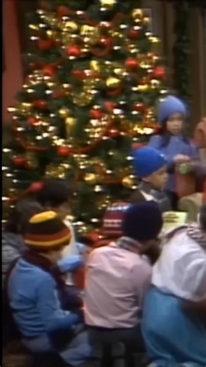 Larry Bud Melman’s Hilarious Christmas Reading on Letterman | Letterman Fans