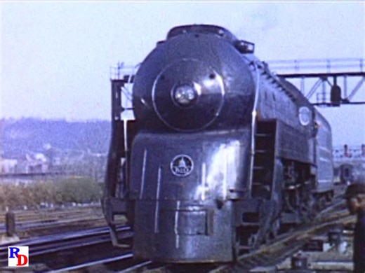 45K views · 2.8K reactions | At Cincinnati Union Terminal we see an E6 EMD diesel and a streamlined P-7d streamlined steam locomotive going about their business. From the Herron Rail Video show "B&O Steam Classics, plus early Diesels" https://rfd.video/BOClassics | Classic Streamliners | Facebook