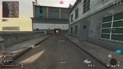 Twitch Streamer Battles Toxicity in COD Warzone