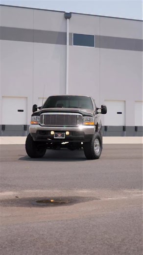 MINT 7.3L Super Duty🤩🤩🤩 2002 Ford F-250 Super Duty Lariat Supercab 4x4 Off Road 7.3L Powerstroke turbo diesel Only 137,067 miles Garage kept Rust free 4” lift kit Centerline wheels 35” BFG tires Color matched flares Tinted glass Spray-in liner Gooseneck hitch Trailer brake control 💰$33,900 Shipping available!🚛 Call / Text Deena @nj_truck_king_deena 📞856-420-0788 with any questions Call / Text Scott @nj_truck_king_scott 📞856-420-0787 with any questions #fordtrucks #f250 #73powerstroke #lif