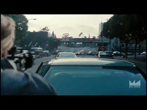 Michael Mann talking about Val Kilmer reloading his mag in Heat