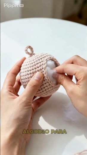 Amigurumi: How to make your first amigurumi keychain #amigurumi #amigurumicrochet