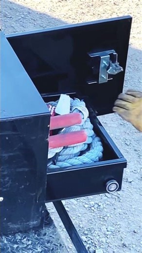 Toolbox for Flatbed Truck from Roadboss Manufacturing