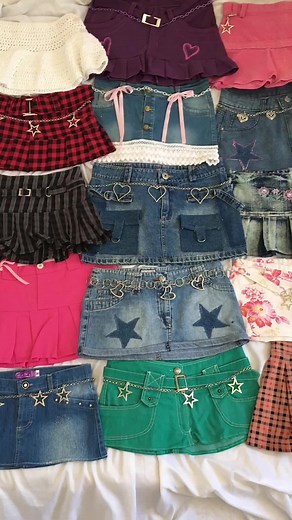 2000s Mini Skirts Fashion Trends: Y2K Aesthetic Style Haul