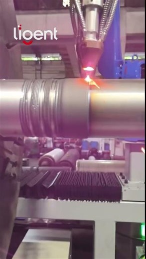 Laser Cladding Robot Arm Metal Surface Welding Process #welding #automation #tech #automobile