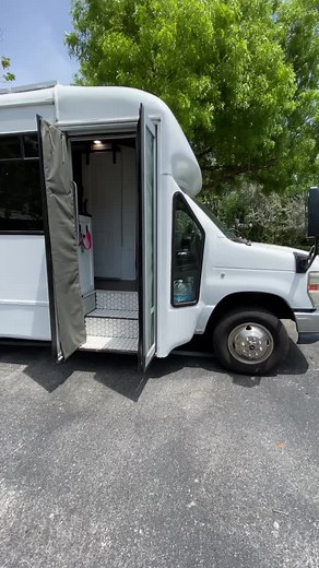 We are in love with our bus 🥳 #tinyhouse #buslife #busconversion #buslifeliving #busconversionmagazine #vanlifetravel #vanlife