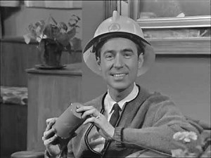Mister Rogers' Neighborhood S01E80 - Everybody's Fancy (1968)