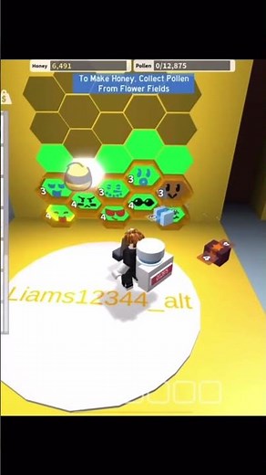 Getting a legendary bee from a basic egg in bee swarm simulator