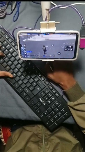 mini PC gaming setup keyboard and mouse 📱🖱️⌨️🖥️