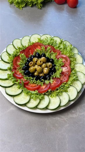 Красивая тарелка, овощная нарезка на праздничный стол 🥗