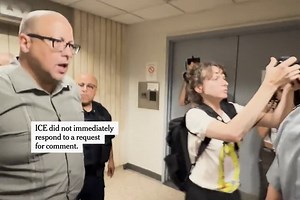 11 N.Y. Officials Arrested Trying to Access ICE Detention Cells