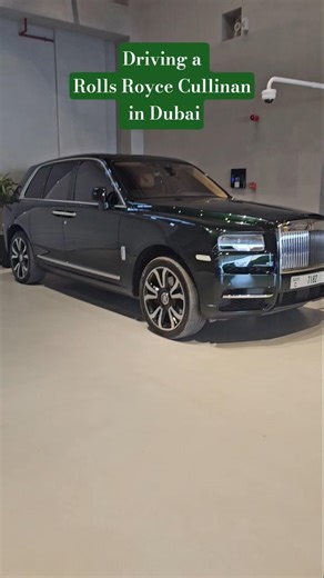 Driving a Rolls Royce Cullinan in Dubai 6.75L twin turbo V12 engine