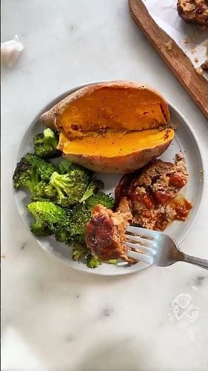 Easy Air Fryer Meatloaf | BBQ Glazed & Juicy 🍖