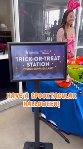 🎃👻 We want to wish everyone a spooktacular Halloween! Mahalo to everyone who joined us at our Halloween event—we loved seeing all the creative costumes and festive spirit! Here’s to more fun, more treats, and more amazing memories. Happy Halloween! 🍬🕸️✨ #HawaiiKaiTowneCenter #HappyHalloween #Spooktacular #HalloweenFun #HawaiiKai #CommunityEvents #CostumeFun | Hawaii Kai Towne Center