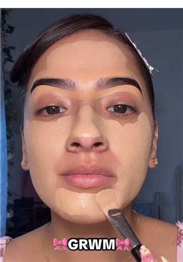 🎀GRWM🎀 @ColourPop Cosmetics pretty fresh foundation @SACHEU Beauty US peel off lip stain @Makeup Revolution bronze icon trio @e.l.f. Cosmetics color corrector @Benefit Cosmetics airy liquid blush @Charlotte Tilbury air brush concealer ELF power grip setting spray @loréal paris usa infallible loose setting powder @mcobeauty us loose setting powder LOREAL infallible blush @Rare Beauty eyeshadow palette @Lilly Lashes lashes RAREBEAUTY liquid eyeliner ELF powder grip har gel wand @LAWLESS Beauty l