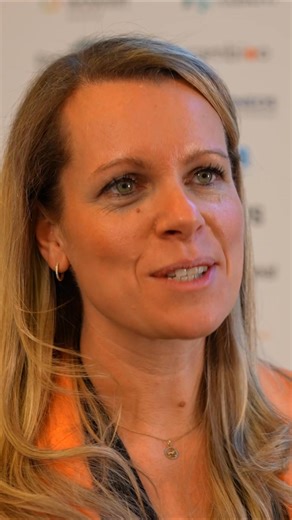 🔥 2025 war einfach… „mega!“ Wir erinnern uns an so viele tolle Events, jede Menge wertvolles Kundenfeedback und an so manche grundlegende Änderung, die noch weit über das endende Jahr hinaus Wellen schlagen wird… 💡 Ein Highlight? Wir haben KI bei DOMUS noch mal richtig vorangetrieben – innerhalb interner Prozesse, aber natürlich auch mit neuen Anwendungslösungen, die sich bereits in der Entwicklung befinden. 🤖 Und nächstes Jahr? Es wird spannend: Köln, Weimar, die DOMUS INNOVATION DAYS – wir 