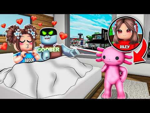 Spying On My SISTER AS A AXOLOTL In Roblox!