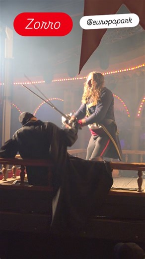 Europa-Park 2025 Spectacle : "la légende de Zorro" #europapark #spectacle #europapark50 #zorro #duel #épée #cascade #cascadeur | Raphael Martin