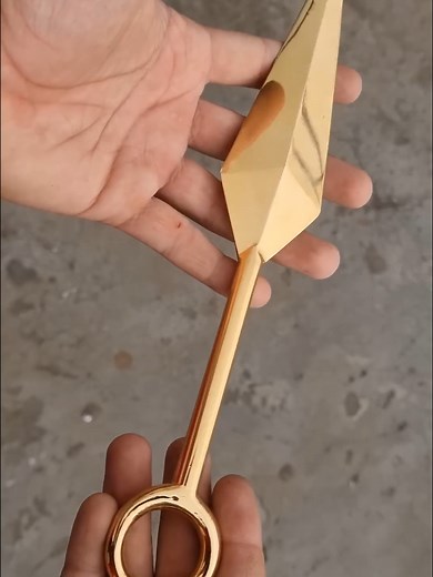 I forged a Golden Kunai out of Drill Bit #forging #kunai #forge #metalwork #blacksmithing | Random Hands