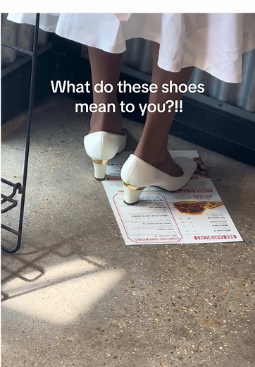 She DON’T play!!! Definitely a Baptist church!! She getting some barbecue and her all white🤣🤣 #baptistchurch#whiteheels#shedontplay#goodevening