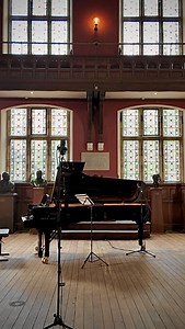 A throwback to The Oxford Union , the Shigeru Kawai SK-EX with its stunning craftsmanship and rich tonal beauty, truly stole the spotlight. ✨🎶 Special thanks to Empire Pianos for their expert support as always. 🎼 Music: Beethoven, Piano Sonata No. 17 Op. 31 No. 2 in D Minor, "The Tempest" by @laramelda #Kawai #ShigeruKawai #KawaiPianos #SKEX #InstrumentalToLife #OxfordUnion #ConcertPiano #PianoArtistry | Kawai Pianos UK