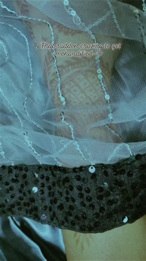 Harshi...🌙🤎 on Instagram: "That sudden craving to get mehandified ~