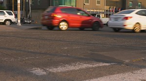 Pedestrian crossing in the city - Free Stock Video