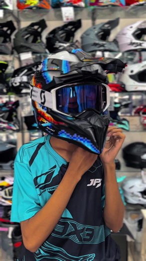 JPX FOX3 Arctic White Helmet Review and Features