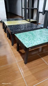 Nueva mesa matera plegable, hecha con más de 4,7 kg de plástico reciclado ♻️ Ideal para usar sentado en el piso, en la cama o en espacios reducidos. Liviana, práctica y hecha a mano con placas recicladas. Medidas: 📏 Ancho: 40 cm 📏 Largo: 60 cm 📐 Alto: 38 cm ⚖️ Peso: 4,7 kg de plástico reciclado Precio: $23.000 Disponibles: 4 unidades Hechas en mi taller, sin máquinas industriales, con diseño sustentable y funcional. Visitá mi perfil para ver más productos reciclados y cómo los hago!#ecofriend