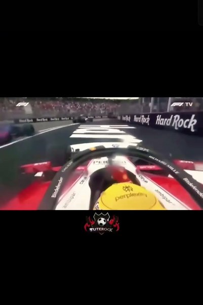 Hamilton gives the middle finger to Colapinto after they crash at Miami GP