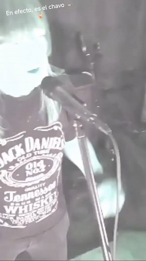 La rolita que sacó nuestro amigo el chavo argentino 😁😁🔥🔥🤘🏻 aunque no puedo evitar imaginarme la voz del chavo original 🥴 #metalfamily #facebookvideos #metaleros #foryou #tiktok #metalheads #metal #metalmusic #heavymetal #heavymetalmusic #metalargentino #elchavo #humor | El Abismo del Metal