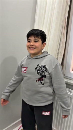 What do you use to heat your house? Butterfly is unshakable #shortsvideo #funny #shorts #gaming