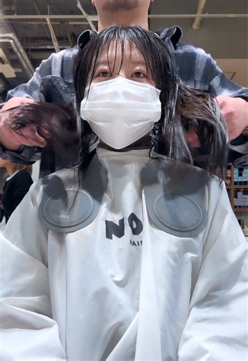 ご新規様にナチュラルレイヤー入れてみた💁‍♂️ #前髪カット #顔まわりカット #レイヤーカット #ナチュラルカラー #ミディアムレイヤー