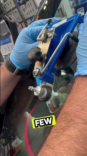 how tiny cracks can be repaired on windshields