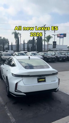 Sau bao nhiêu lâu chờ đợi thì Lexus ES 2026 hoàn toàn mới đã chính thức nhận đặt hàng tại Lexus Trung Tâm Sài Gòn với mức giá dự kiêna 3,140,000,000 #lexuses #es #foryou #lexus #lexuses350