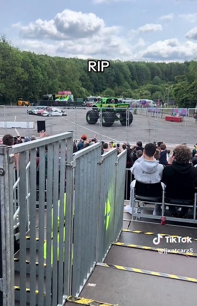 Swamp Thing Monster Truck Madness Unleashed